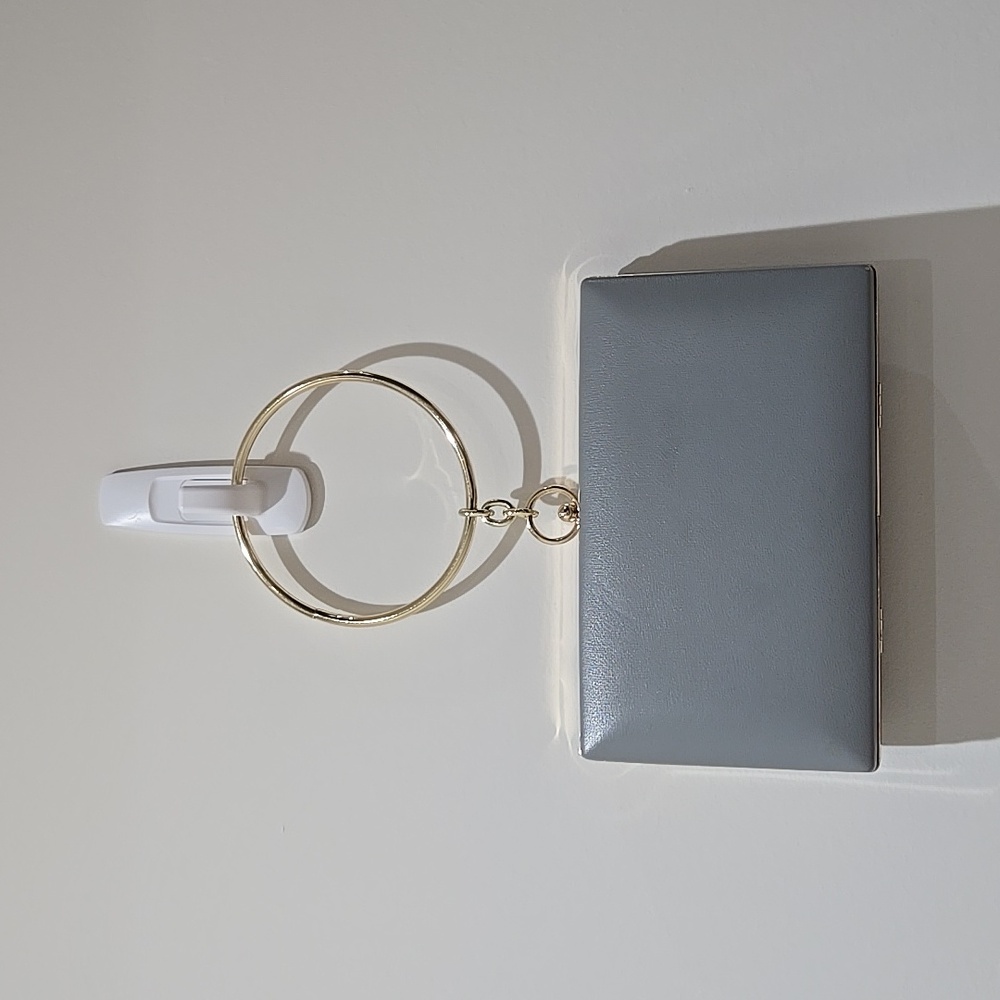 Gray Wrislet Clutch